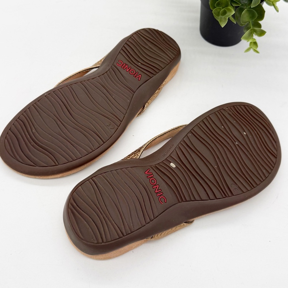 Vionic Dillon Toe-Post Supportive Sandal Size 8 S… - image 8